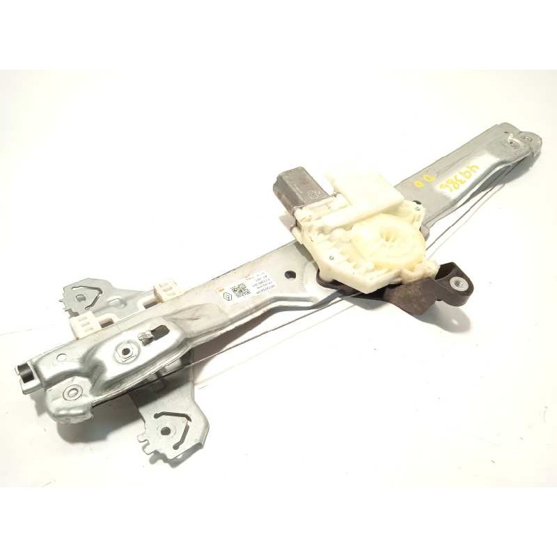 Recambio de elevalunas delantero derecho para renault kadjar 1.3 tce referencia OEM IAM 807205433R  