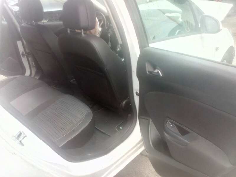 opel astra j lim. del año 2014