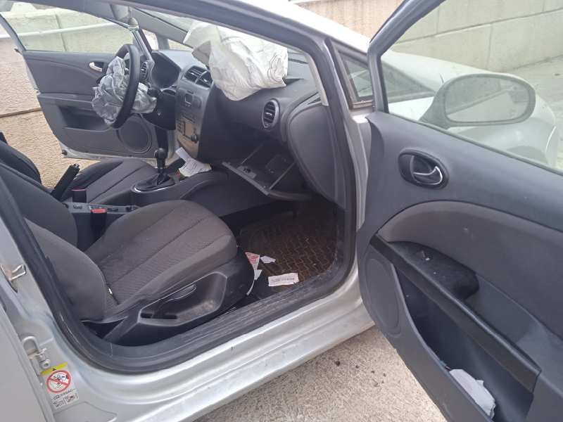 seat leon (1p1) del año 2008