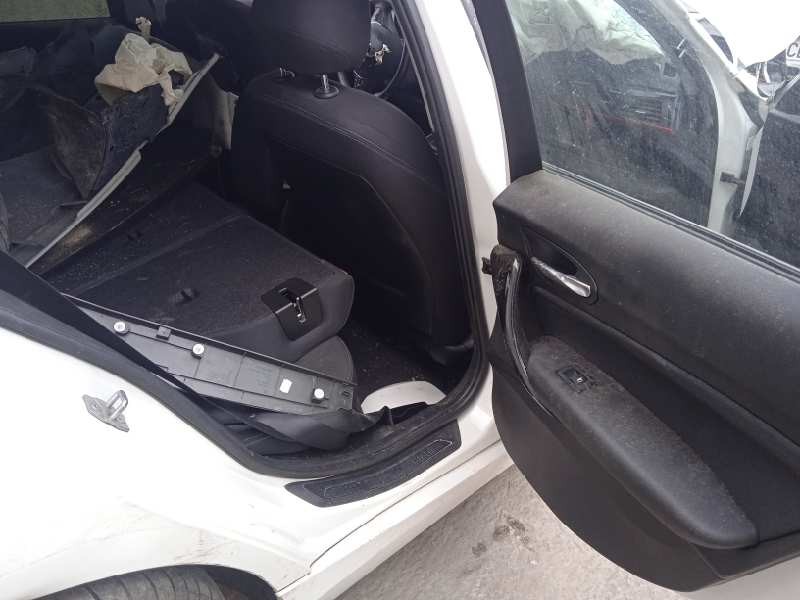 bmw serie 1 lim. (f20) del año 2014