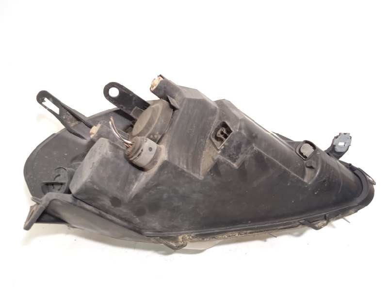 Recambio de faro izquierdo para fiat grande punto (199) 1.3 16v jtd cat referencia OEM IAM 51701593  