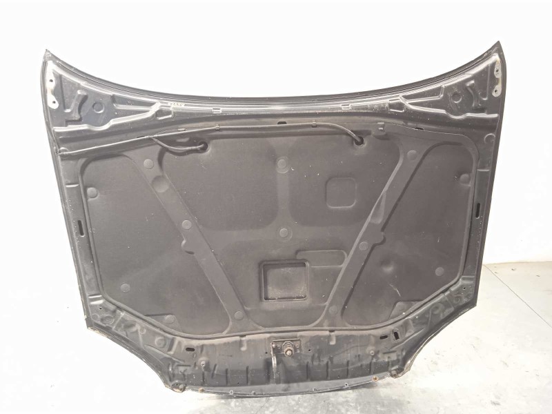 Recambio de capot para chevrolet nubira wagon sx referencia OEM IAM 96476549  