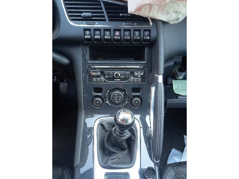 peugeot 3008 del año 2015