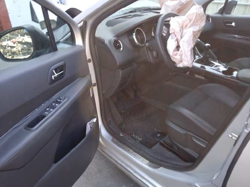 peugeot 3008 del año 2015