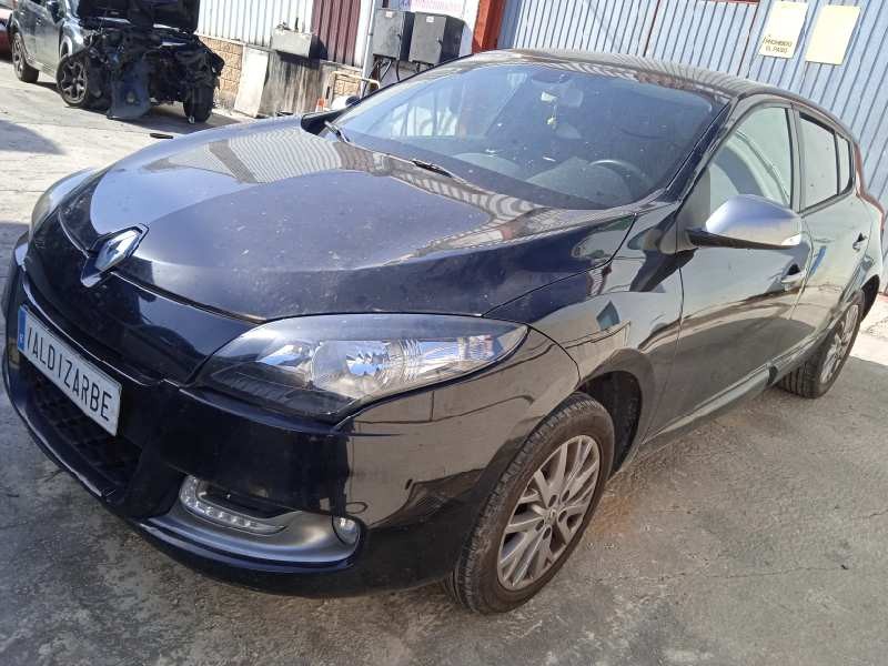 renault megane iii berlina 5 p del año 2013