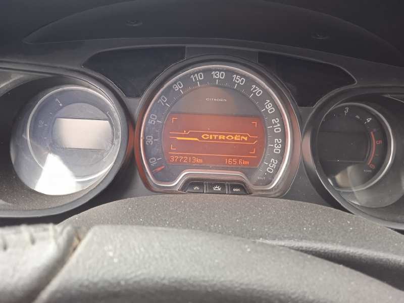 citroën c5 berlina del año 2010