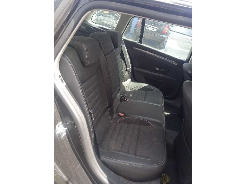 renault laguna grandtour iii del año 2009