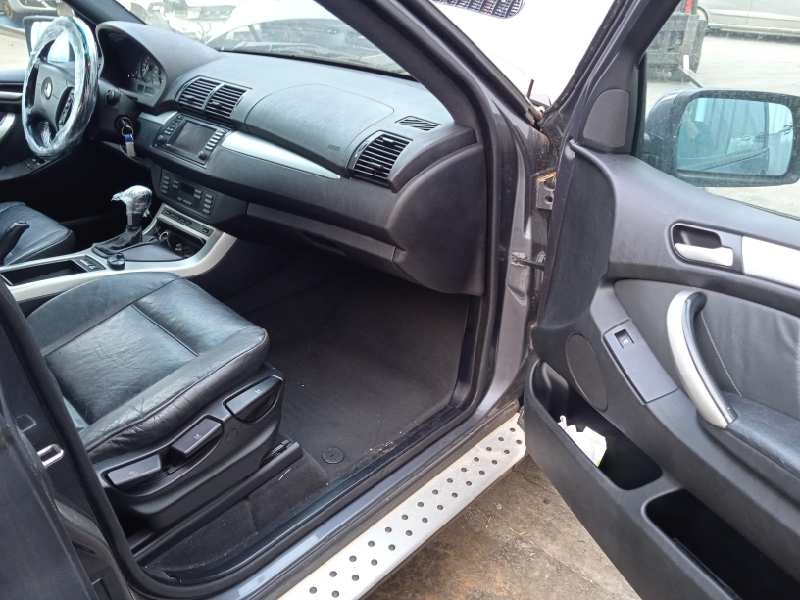 bmw x5 (e53) del año 2001