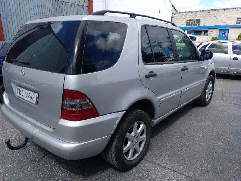mercedes-benz clase m (w163) del año 1999