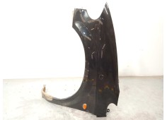 Recambio de aleta delantera izquierda para chrysler voyager (rg) 2.5 crd se referencia OEM IAM 5018445AA  