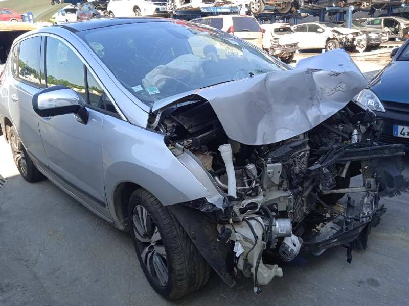 peugeot 3008 del año 2015