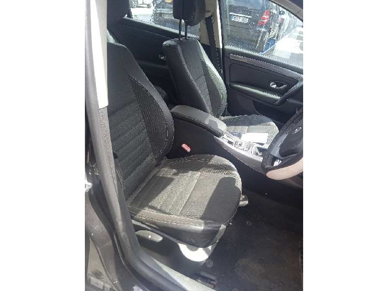 renault laguna grandtour iii del año 2009