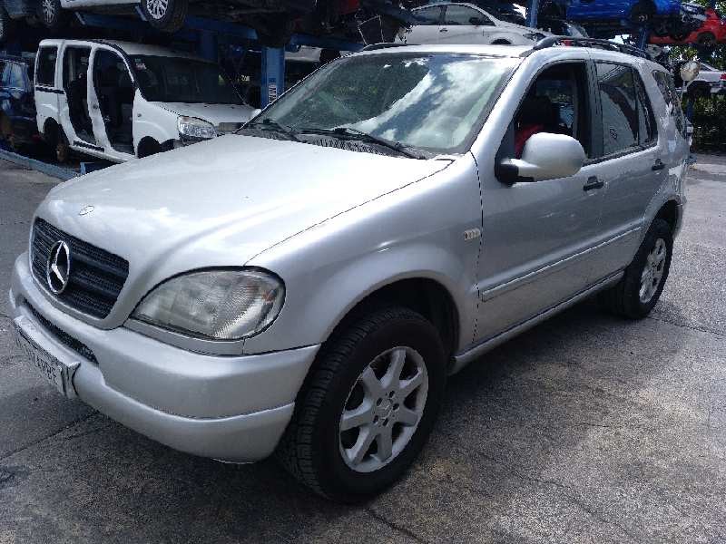 mercedes-benz clase m (w163) del año 1999