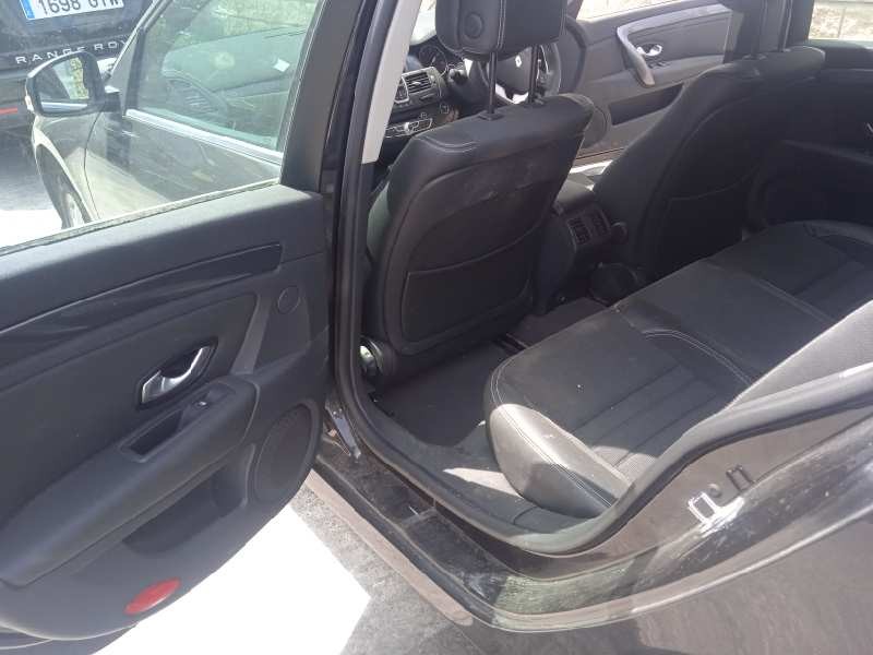 renault laguna grandtour iii del año 2009