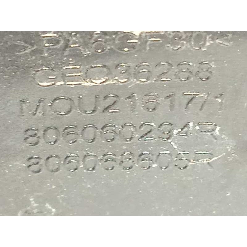 Recambio de maneta exterior delantera derecha para renault kadjar 1.3 tce referencia OEM IAM 806068605R  