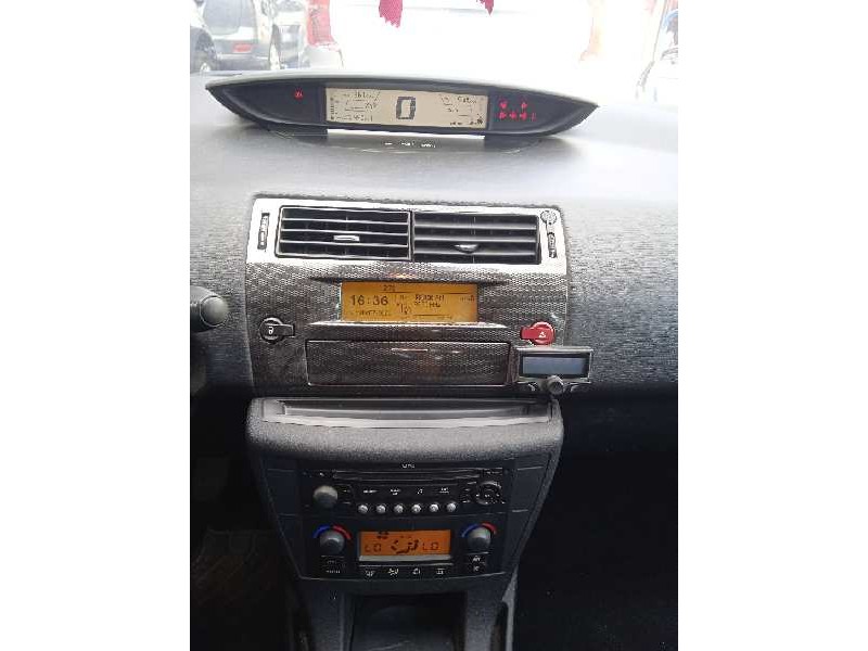 citroën c4 berlina del año 2006