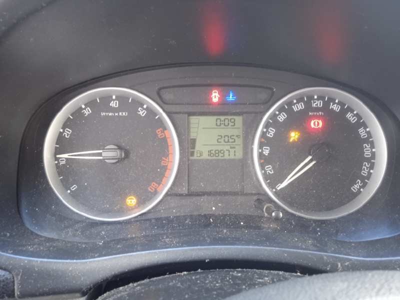 skoda fabia (5j2 ) del año 2008