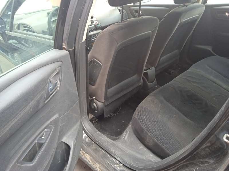 citroën c4 berlina del año 2006