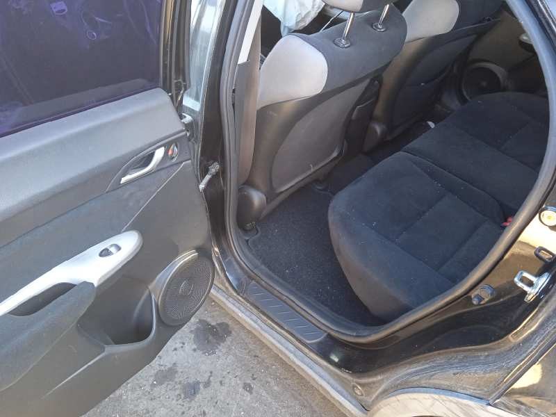 honda civic berlina 5 (fk) del año 2006