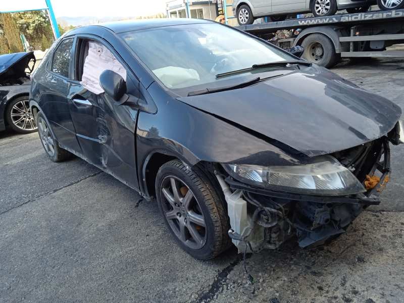 honda civic berlina 5 (fk) del año 2006