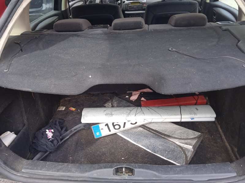 citroën c4 berlina del año 2006