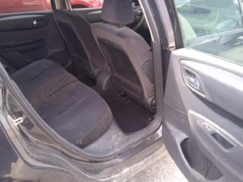 citroën c4 berlina del año 2006