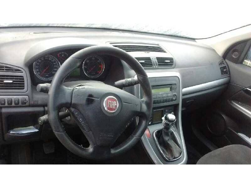 fiat croma (194) del año 2009