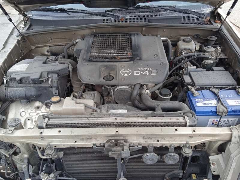 toyota land cruiser (j12) del año 2007