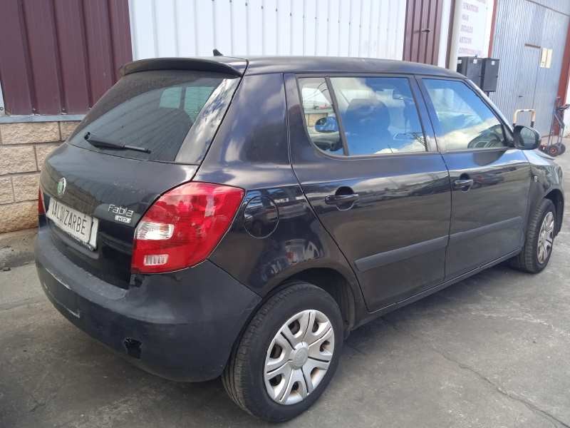 skoda fabia (5j2 ) del año 2008