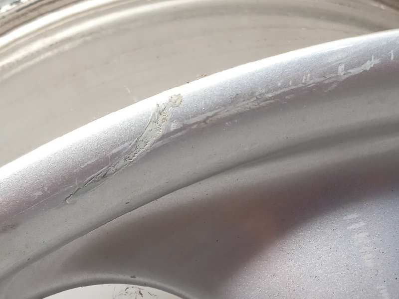 Recambio de llanta para porsche 911 (typ 996) carrera 4 coupe referencia OEM IAM 99636212800  