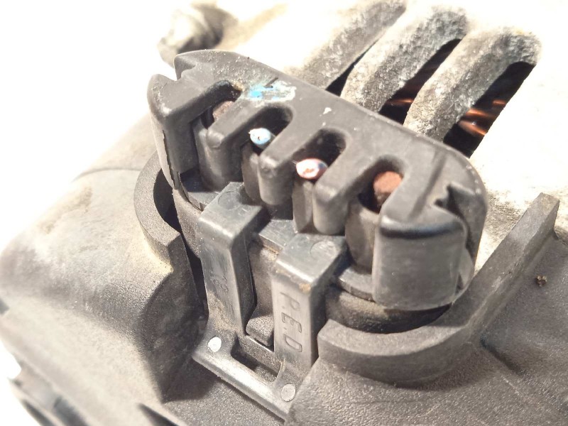 Recambio de alternador para chevrolet nubira wagon sx referencia OEM IAM 96540542  