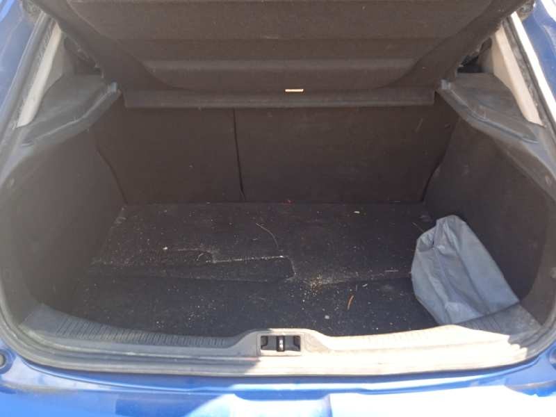 renault megane iii berlina 5 p del año 2009