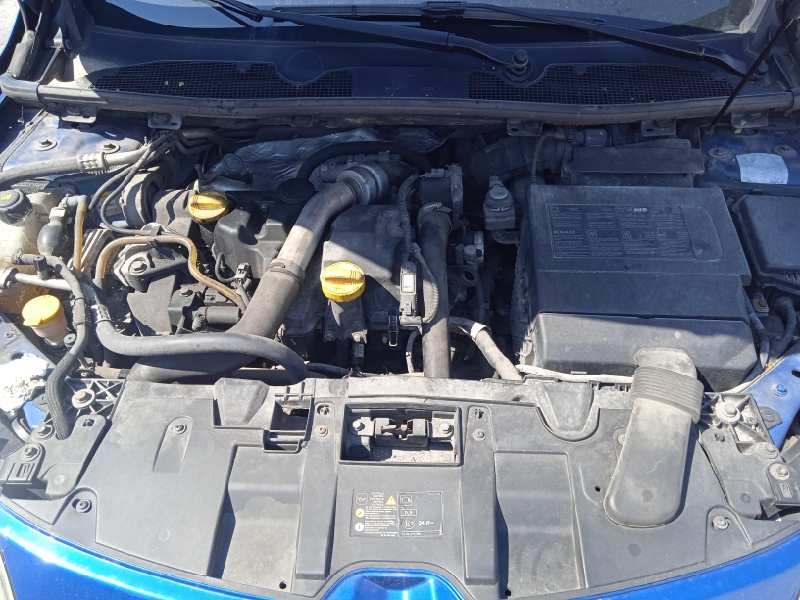 renault megane iii berlina 5 p del año 2009