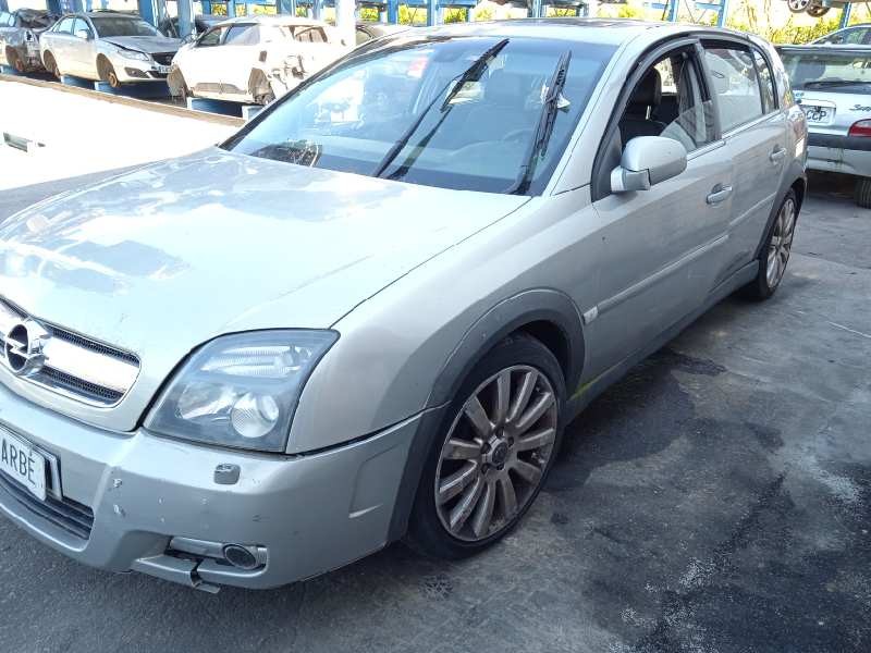 opel signum del año 2005