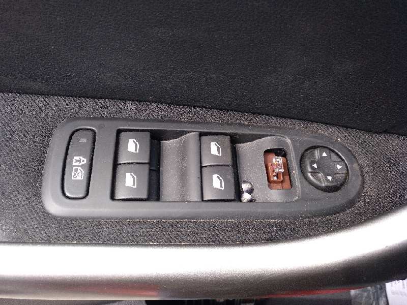 peugeot 308 sw del año 2012