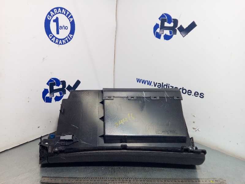 Recambio de guantera para lexus is200 (ds2/is2) 220d referencia OEM IAM 5555053061C0  
