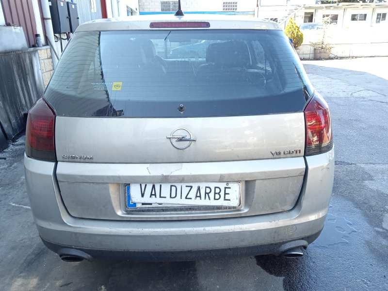 opel signum del año 2005