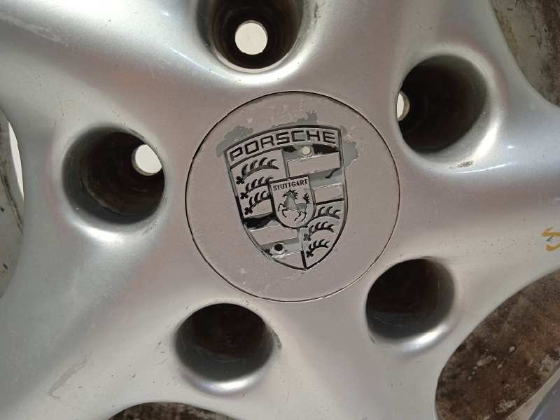 Recambio de llanta para porsche 911 (typ 996) carrera 4 coupe referencia OEM IAM 99636212800  