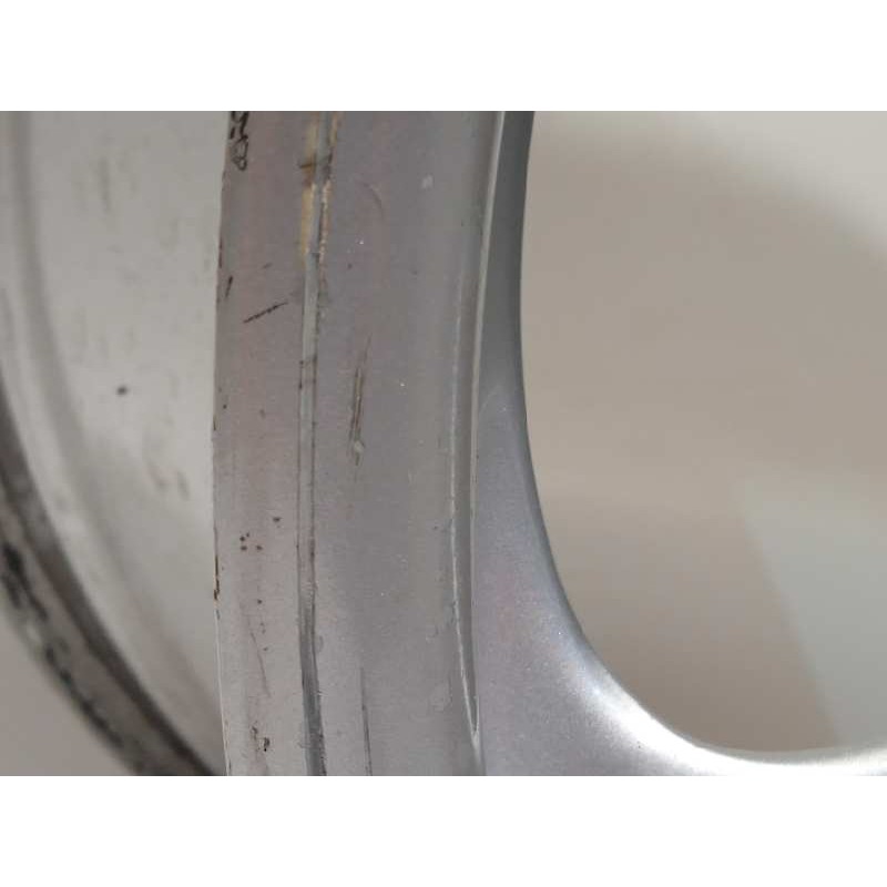 Recambio de llanta para porsche 911 (typ 996) carrera 4 coupe referencia OEM IAM 99636212800  