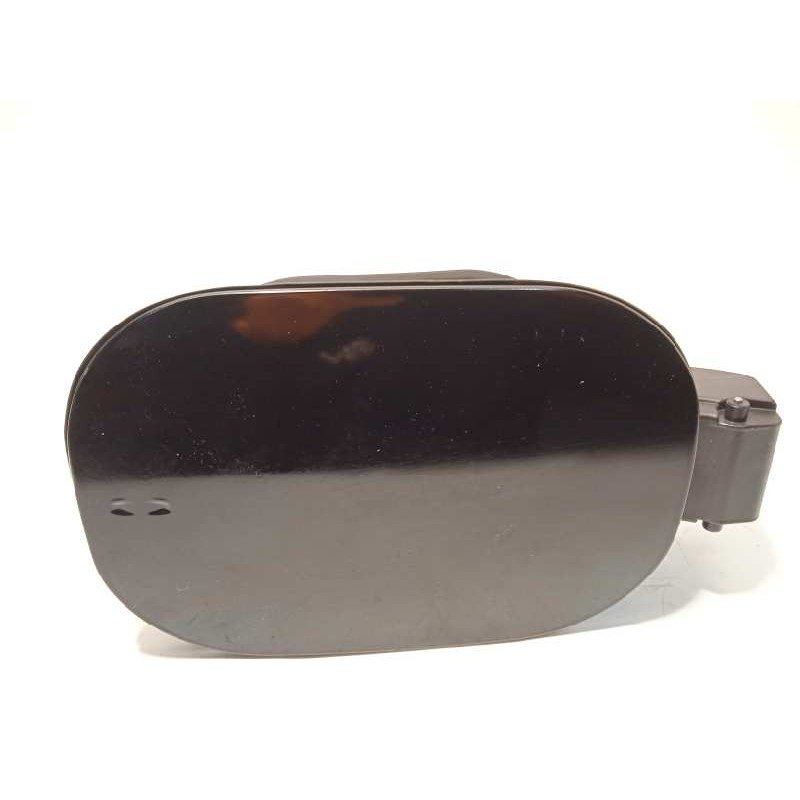 Recambio de tapa exterior combustible para renault kadjar 1.3 tce referencia OEM IAM 781204304R  788329267R