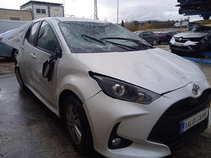 toyota yaris (ksp211 del año 2022