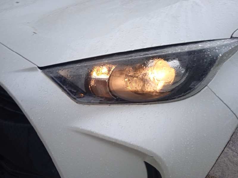 toyota yaris (ksp211 del año 2022