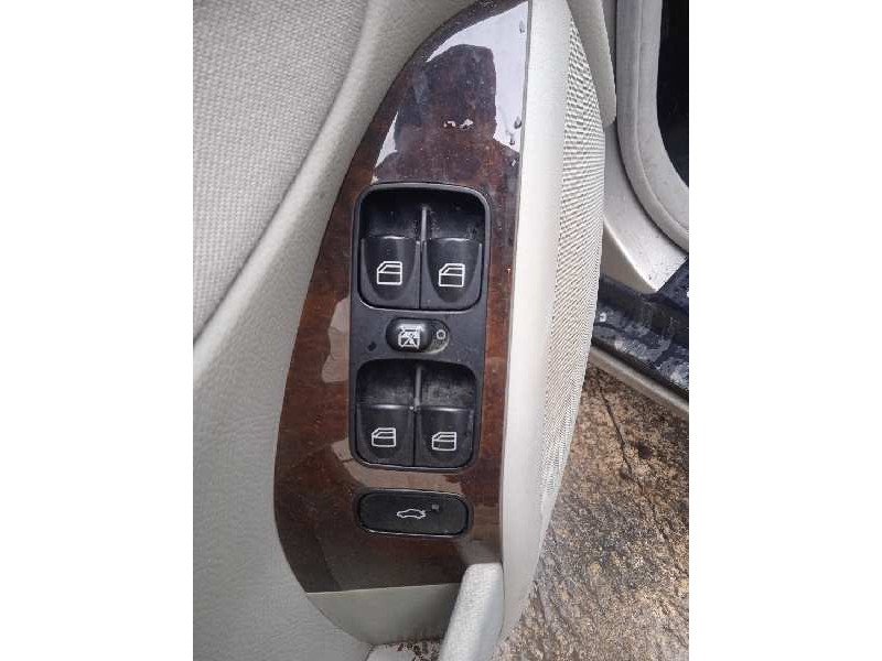 mercedes-benz clase c (w203) berlina del año 2004