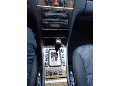 mercedes-benz clase e (w210) berlina diesel del año 2000 2