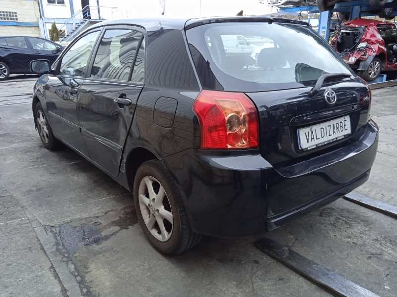 toyota corolla (e12) del año 2005