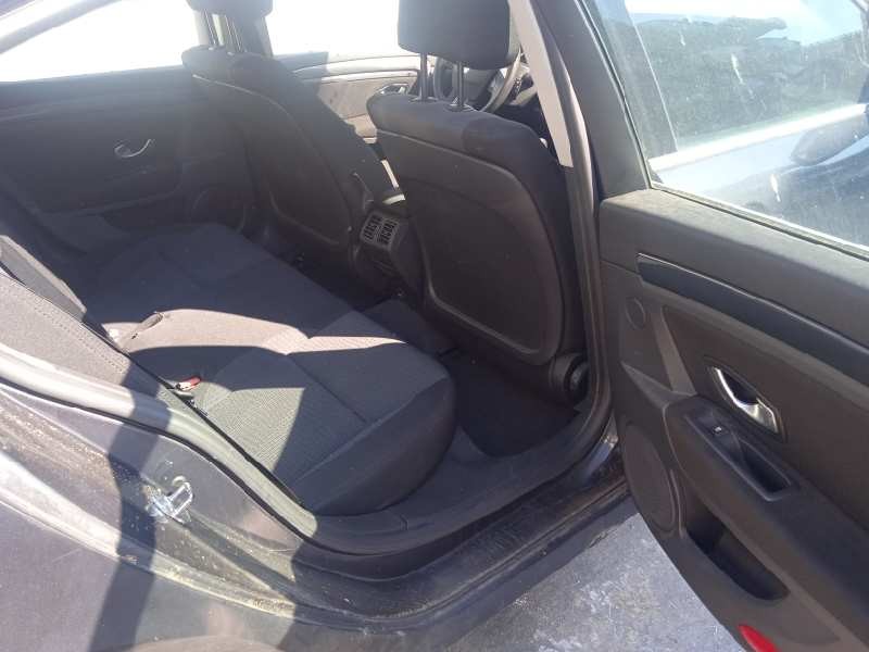 renault laguna iii del año 2009