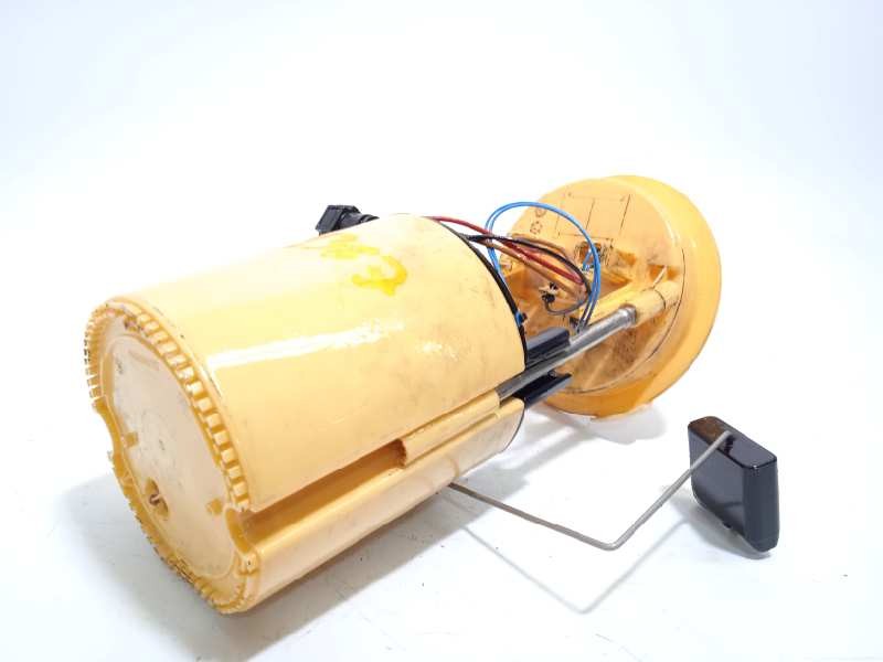 Recambio de bomba combustible para bmw serie 1 berlina (e81/e87) 118d referencia OEM IAM 7190943  A2C53215722