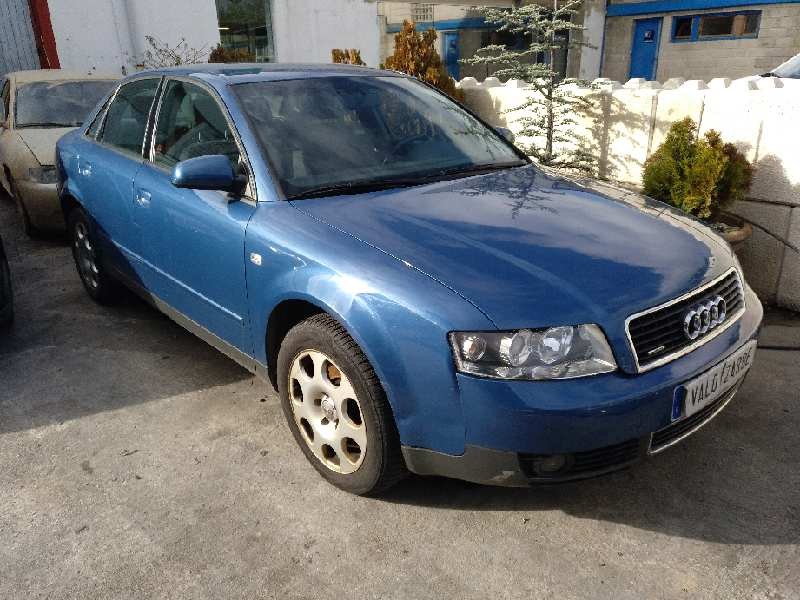 audi a4 berlina (8e) del año 2001