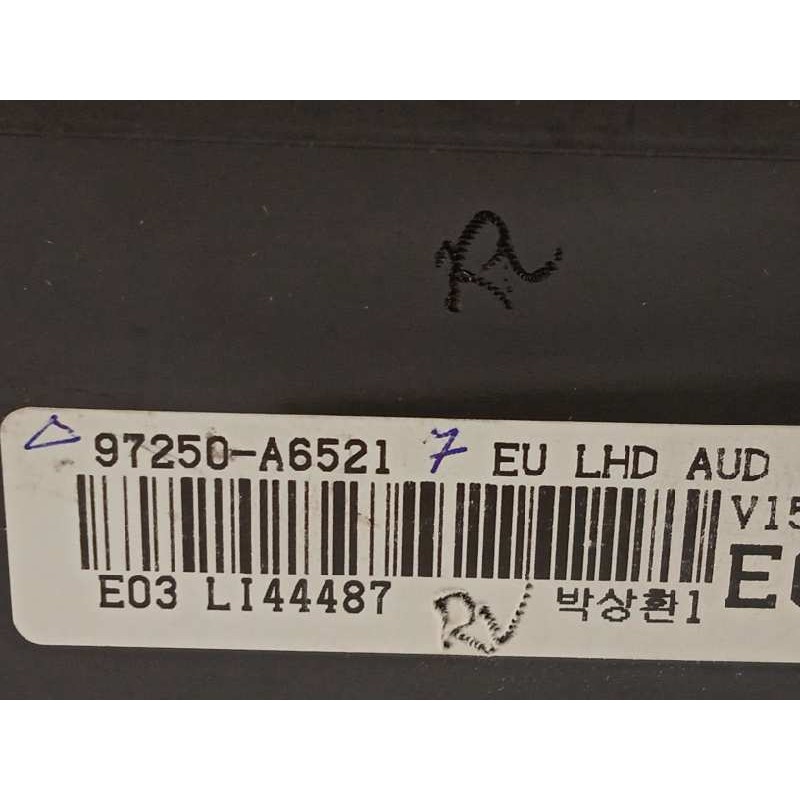 Recambio de mando climatizador para hyundai i30 (gd) 1.4 crdi cat referencia OEM IAM 97250A6521  97250A6521GU