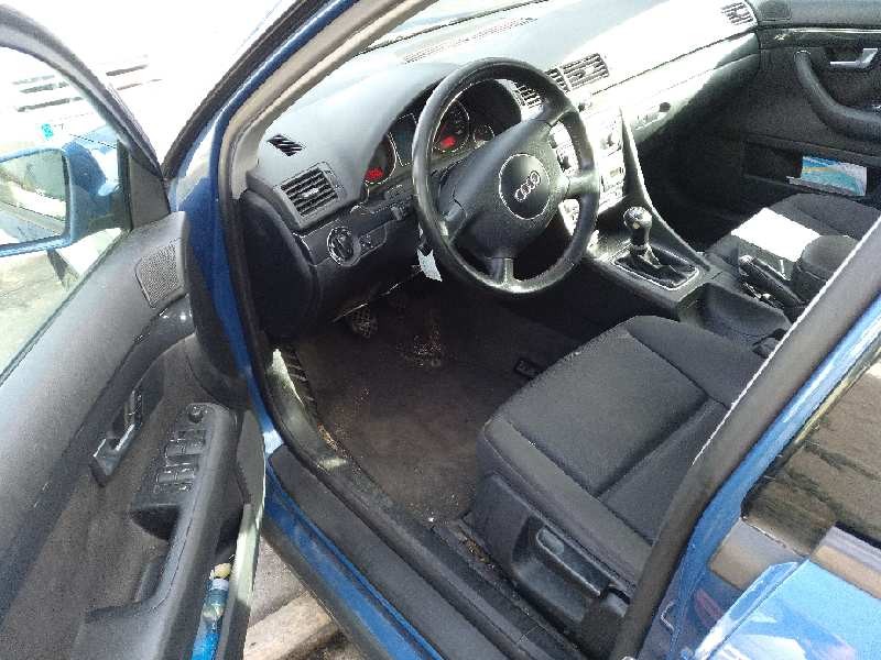 audi a4 berlina (8e) del año 2001